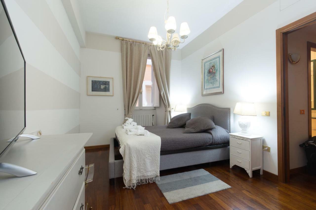 Holidays Banchi Nuovi Apartment Rom